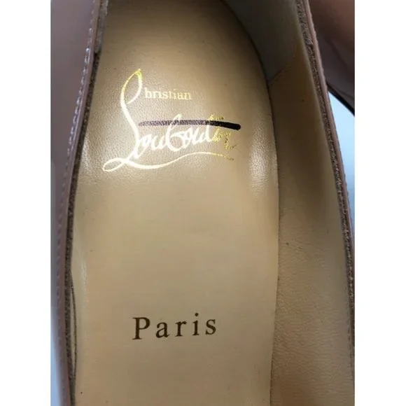 CHRISTIAN LOUBOUTIN Neutral Pigalle Follies 100 Patent Leather Pumps Heels